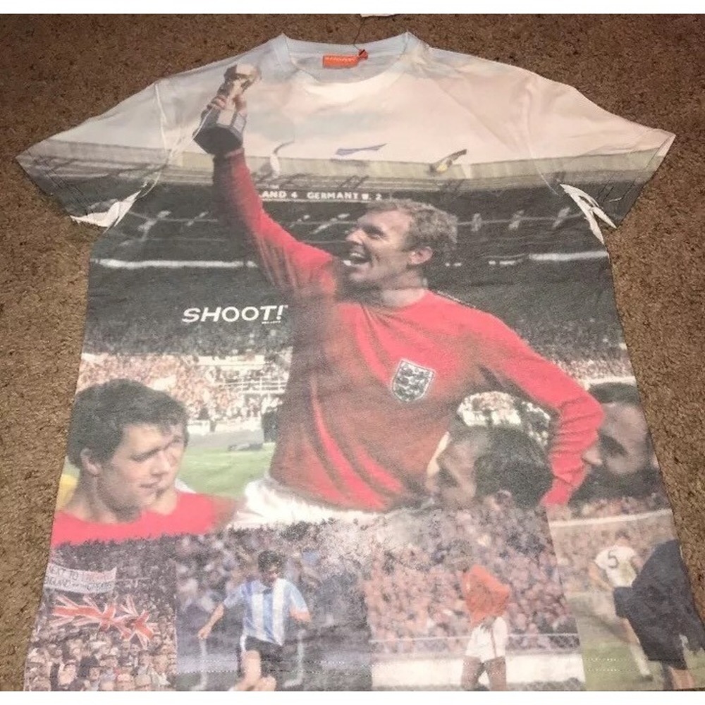 Womens / Mens Medium SHOOT 2014 White Shirt Soccer Football NWT UK